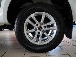 Isuzu D-Max 1.9TD double cab L manual - Image 23