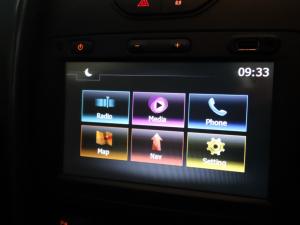 Renault Duster 1.5dCi Dynamique 4WD - Image 11