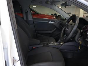 Audi A3 Sportback 30TFSI S line - Image 10