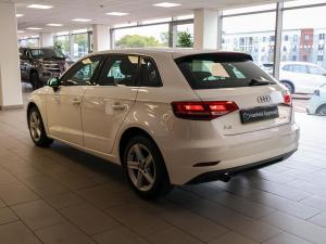 Audi A3 Sportback 30TFSI S line - Image 7