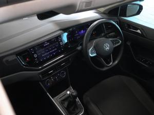 Volkswagen Polo hatch 1.0TSI Life manual - Image 14