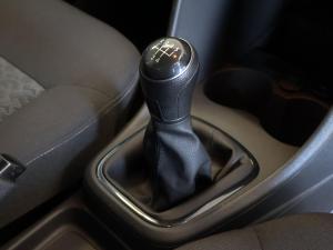 Volkswagen Polo Vivo hatch 1.4 Life - Image 19