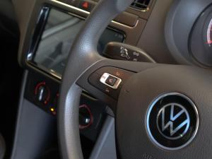Volkswagen Polo Vivo hatch 1.4 Life - Image 21