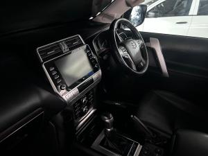 Toyota Land Cruiser Prado 2.8GD VX - Image 5