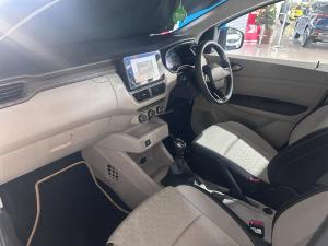 Renault Triber 1.0 Techno - Image 9