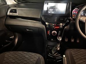 Mahindra XUV 3XO 1.2T MX2 manual - Image 8