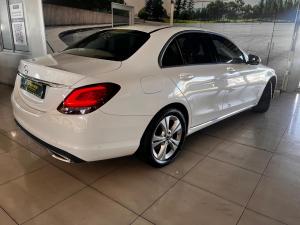 Mercedes-Benz C-Class C180 - Image 2
