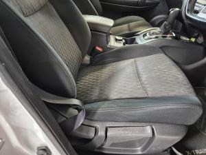Nissan X-Trail 2.5 4x4 Acenta Tech - Image 25
