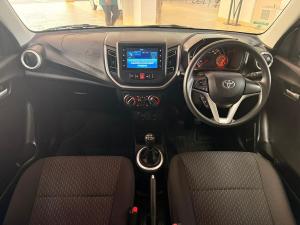 Toyota Vitz 1.0 XR manual - Image 16