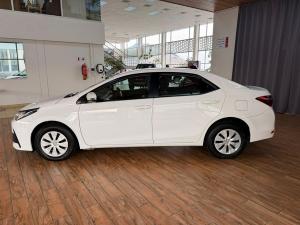 Toyota Corolla Quest 1.8 Plus manual - Image 10
