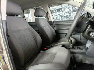 Volkswagen Polo Vivo hatch 1.4 Trendline - Image 16