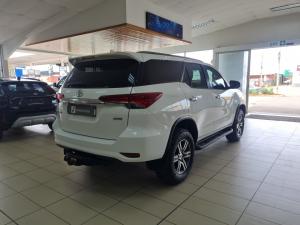 Toyota Fortuner 2.4GD-6 4x4 auto - Image 2
