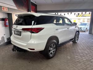Toyota Fortuner 2.4GD-6 - Image 2