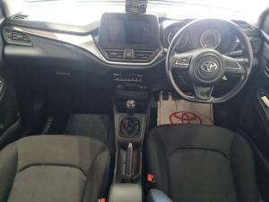 Toyota Starlet 1.5 XS manual - Image 6