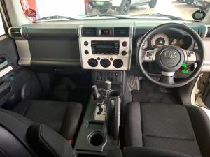 Toyota FJ Cruiser FJ Cruiser - Image 6