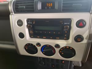 Toyota FJ Cruiser FJ Cruiser - Image 13