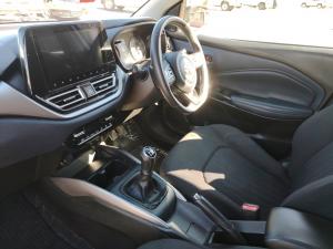 Toyota Starlet 1.5 XR manual - Image 7