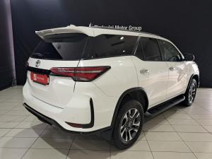 Toyota Fortuner 2.4GD-6 auto - Image 2