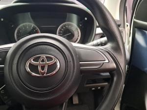 Toyota Starlet 1.5 XS auto - Image 10
