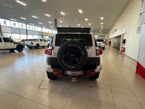 Toyota FJ Cruiser FJ Cruiser - Image 5