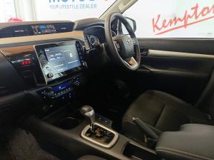Toyota Hilux 2.8GD-6 48V double cab Raider - Image 7