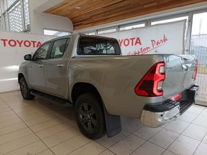 Toyota Hilux 2.8GD-6 48V double cab Raider - Image 14