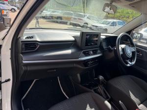 Suzuki Swift 1.2 GL+ auto - Image 7