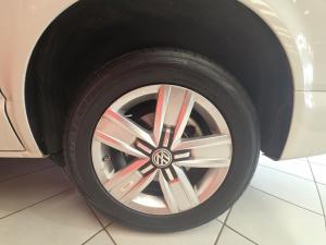 Volkswagen T6.1 Kombi 2.0TDi DSG 110KW Trendline - Image 16