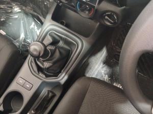 Toyota Hilux 2.4 GD SP/U Single Cab - Image 11