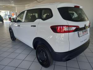 Renault Triber 1.0 Evolution - Image 8