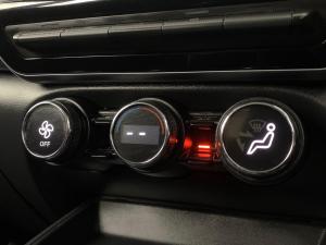 Nissan Magnite 1.0T Acenta Plus CVT - Image 9