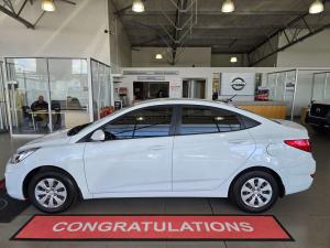 Hyundai Accent 1.6 GL/MOTION - Image 3