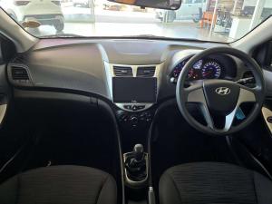 Hyundai Accent 1.6 GL/MOTION - Image 7