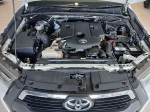 Toyota Hilux 2.8 GD-6 RB Legend 4X4 automaticE/CAB - Image 9