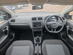 Volkswagen Polo Vivo hatch 1.4 Life - Image 10