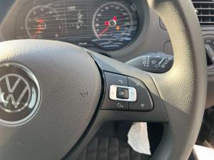 Volkswagen Polo Vivo hatch 1.4 Life - Image 18