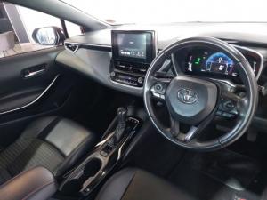 Toyota Corolla 1.8 Hybrid XS - Image 6