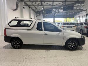 Nissan NP200 1.6i safety pack (aircon) - Image 2