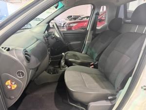 Nissan NP200 1.6i safety pack (aircon) - Image 5