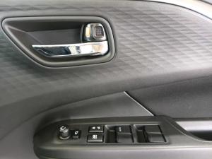 Suzuki Swift 1.2 GL+ auto - Image 16