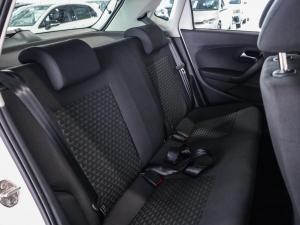 Volkswagen Polo Vivo hatch 1.4 - Image 13