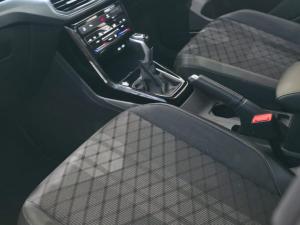 Volkswagen T-Cross 1.0TSI R-Line - Image 12