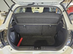 Suzuki Swift 1.2 GL+ manual - Image 10