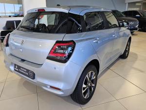 Suzuki Swift 1.2 GLX auto - Image 5