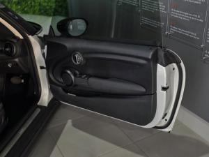MINI Hatch Cooper Hatch 3-door - Image 10