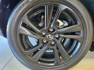Mazda CX-3 2.0 Carbon Edition - Image 4