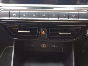 MG MG3 1.5 Luxury - Image 30