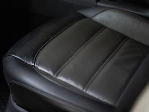 Volkswagen Amarok 2.0BiTDI double cab Highline 4Motion auto - Image 28