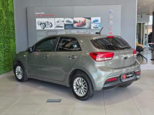 Kia Rio hatch 1.4 LS auto - Image 4