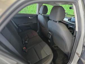 Kia Rio hatch 1.4 LS auto - Image 7